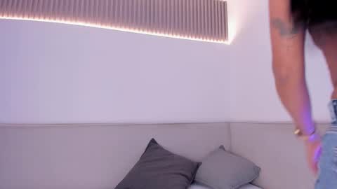 Carolina   online show from 03-03-26, 12:44