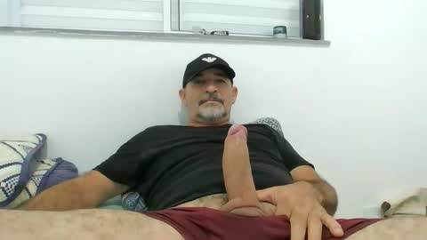 Snapshot of kaliu2021 chatting on 10-28-25, 07:34 kaliu2021 online show from 10-28-25, 07:34