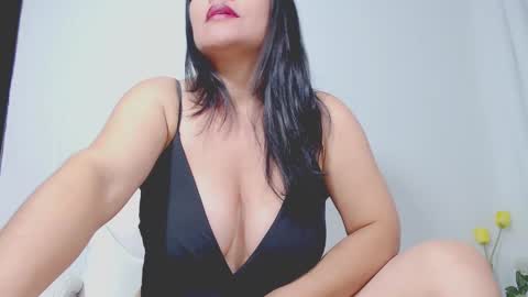 Hannah online show from 01-21-25, 04:32