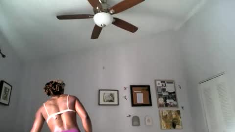 Snapshot of kalypsodynasty chatting on 10-29-25, 05:14 Kalypso Dynasty online show from 10-29-25, 05:14