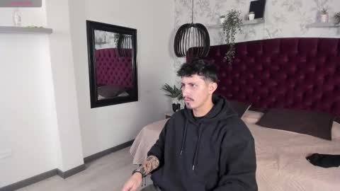 Snapshot of kamal_wolff chatting on 02-17-26, 12:34 jhon online show from 02-17-26, 12:34