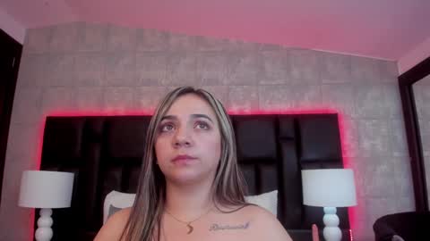 Snapshot of kamalaholmes chatting on 12-10-24, 07:05 Kamalaholmes online show from 12-10-24, 07:05