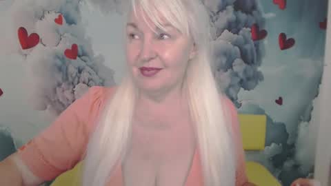 Snapshot of kamaliasim chatting on 02-23-25, 05:01 KamaliaSim online show from 02-23-25, 05:01