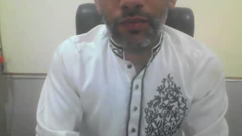 Snapshot of kami99099 chatting on 05-08-26, 05:24 kami99099 online show from 05-08-26, 05:24