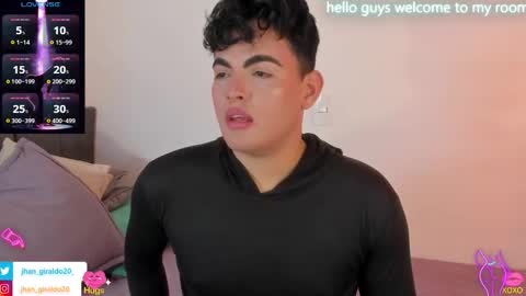 Snapshot of kami_22 chatting on 01-09-26, 11:28 camilo independent model online show from 01-09-26, 11:28