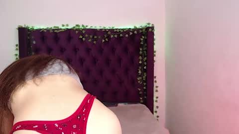 Snapshot of kamiandoscar chatting on 05-22-26, 01:50 KamiYOscar online show from 05-22-26, 01:50