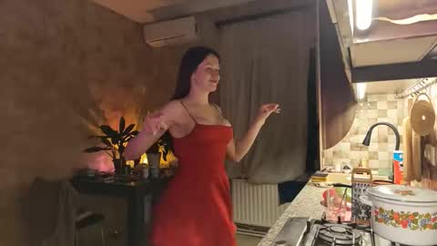 Kamila online show from 04-15-26, 09:15