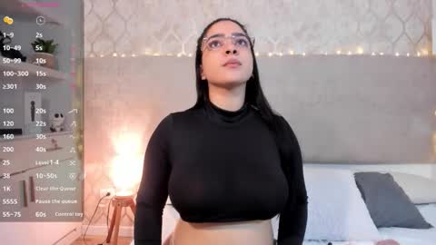 Kamila Betancourt online show from 10-11-25, 11:53