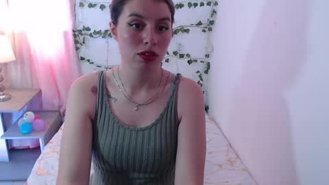 Snapshot of kamilew chatting on 09-25-25, 06:11 kamilew online show from 09-25-25, 06:11