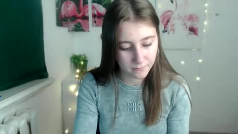 Snapshot of kamilla_love_ chatting on 10-23-25, 12:26 kamilla_love_ online show from 10-23-25, 12:26