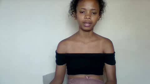 Snapshot of kamillah69 chatting on 01-15-26, 04:17 kamillah69 online show from 01-15-26, 04:17