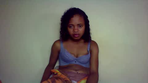 Snapshot of kamillah69 chatting on 01-15-26, 08:01 kamillah69 online show from 01-15-26, 08:01