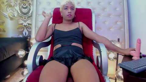 Snapshot of kamilo_gx chatting on 10-01-25, 05:46 KAMI online show from 10-01-25, 05:46