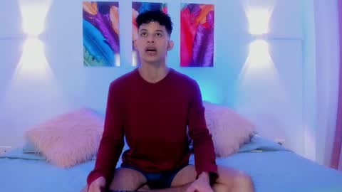 Kami online show from 11-28-25, 06:21