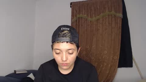 Snapshot of kammy_cami chatting on 04-30-26, 11:53 kammy y camila online show from 04-30-26, 11:53