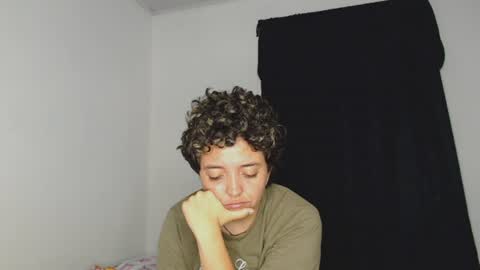 Snapshot of kammy_cami chatting on 07-17-26, 11:17 kammy y camila online show from 07-17-26, 11:17
