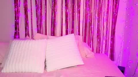 Snapshot of kamrynmarie69 chatting on 12-27-24, 04:04 kamrynmarie69 online show from 12-27-24, 04:04