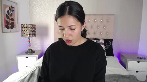 Snapshot of kamy_glam chatting on 01-13-26, 08:03 KAMY online show from 01-13-26, 08:03