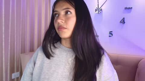 Snapshot of kamy_glam chatting on 02-06-26, 08:01 KAMY online show from 02-06-26, 08:01