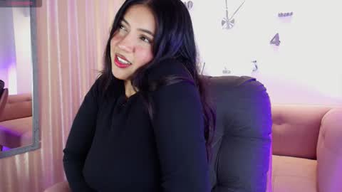 Snapshot of kamy_glam chatting on 02-07-26, 08:12 KAMY online show from 02-07-26, 08:12