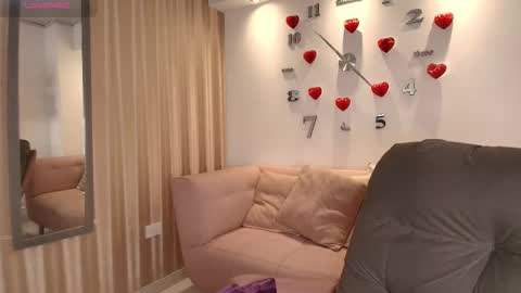 Snapshot of kamy_glam chatting on 03-02-26, 08:04 KAMY online show from 03-02-26, 08:04