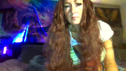 Snapshot of kandi4love chatting on 10-17-25, 07:22 kandi4love online show from 10-17-25, 07:22