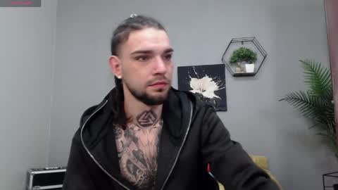 Snapshot of kanehunter chatting on 04-19-26, 07:05 Kane online show from 04-19-26, 07:05