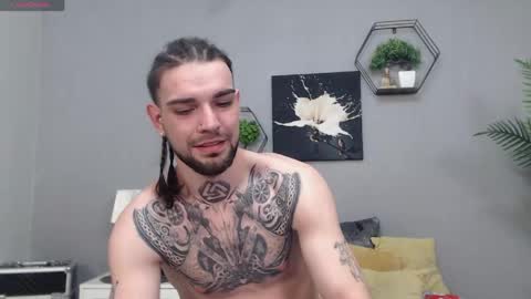 Snapshot of kanehunter chatting on 04-21-26, 01:42 Kane online show from 04-21-26, 01:42