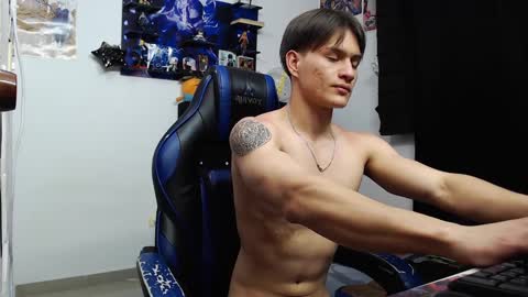 andres online show from 09-24-25, 01:53