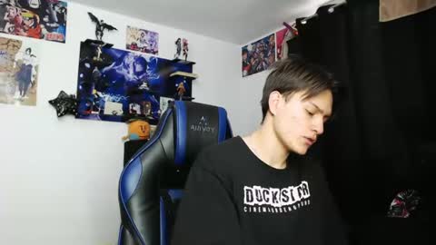 andres online show from 10-20-25, 01:11