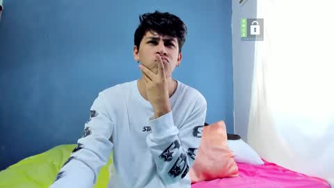 Snapshot of kanterfun chatting on 02-21-25, 02:06 KAN online show from 02-21-25, 02:06