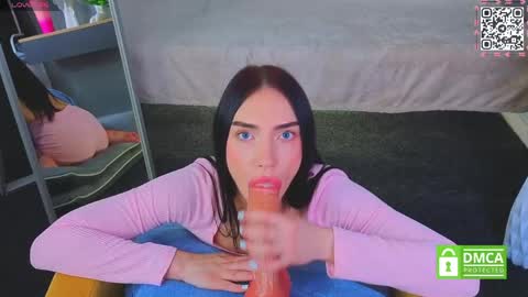 Snapshot of kanyesbabyyy chatting on 05-28-26, 08:22 Agata online show from 05-28-26, 08:22