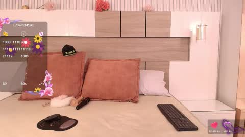 kaoriabyss online show from 10-10-25, 07:24