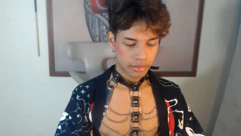 Kaori Matsui online show from 10-05-25, 10:40