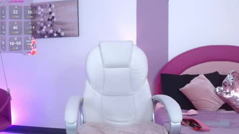 kaoryy_1 online show from 04-02-26, 12:03