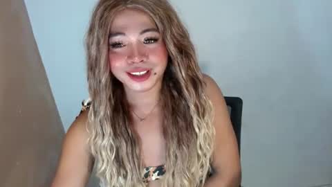 Snapshot of kapitanaxxx chatting on 07-18-26, 12:09 kapitanaxxx online show from 07-18-26, 12:09