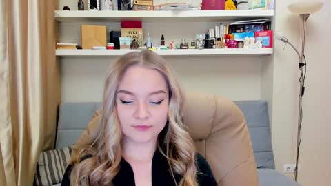 Kara. Off from 15th till 24th of December online show from 01-11-25, 10:51