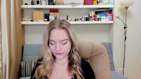 Kara. Off from 15th till 24th of December online show from 01-22-25, 10:26