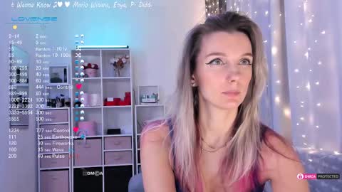 Julia online show from 02-22-25, 09:59