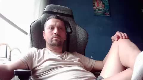 Snapshot of karasimsek54 chatting on 04-18-26, 08:29 karasimsek54 online show from 04-18-26, 08:29