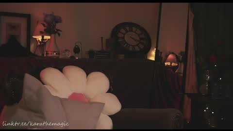 Snapshot of karathemagic chatting on 07-05-26, 02:46 I am here around 5am GMT karathemagic online show from 07-05-26, 02:46
