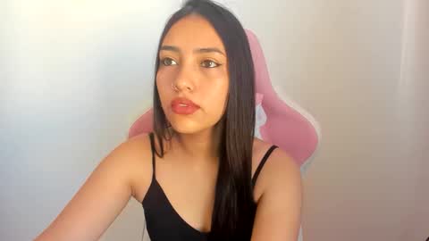 karely_sweet_ online show from 06-11-26, 02:48