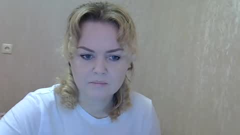 karennelsonx online show from 02-26-25, 09:10