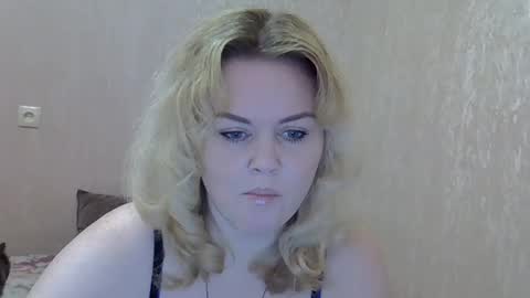 karennelsonx online show from 03-04-25, 10:35