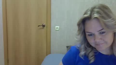 karennelsonx online show from 09-20-25, 12:28