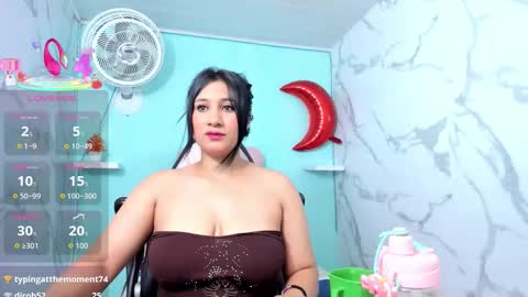 Snapshot of karime_sexygirl chatting on 11-28-25, 11:35 Karime online show from 11-28-25, 11:35