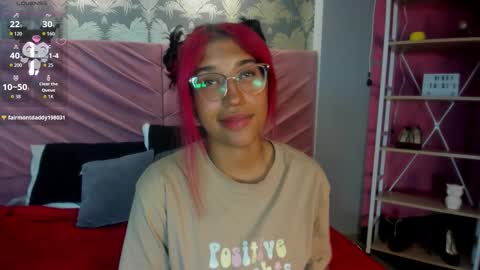 Snapshot of karin_ks chatting on 01-10-26, 04:25 Karina online show from 01-10-26, 04:25