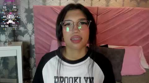 Snapshot of karin_ks chatting on 02-27-26, 03:06 Karina online show from 02-27-26, 03:06