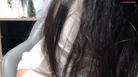 Snapshot of karin_lover chatting on 12-04-24, 09:40 You can call me K  online show from 12-04-24, 09:40