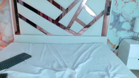 Snapshot of karina_analdeep chatting on 06-03-26, 10:26 Karina analDeep online show from 06-03-26, 10:26